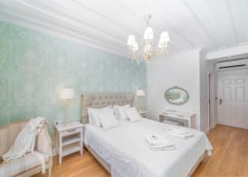 Orion Hotel 3
