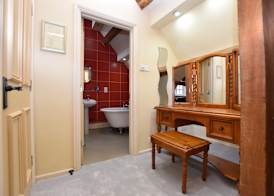 The Halford Bridge Inn 5
