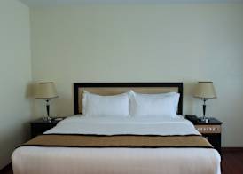 Ramada by Wyndham Phnom Penh Central 4
