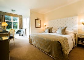 The Keadeen Hotel 4