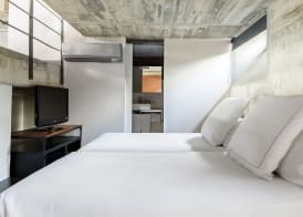 Barcelona Apartment Republica 3