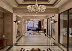 The Ritz-Carlton, Istanbul at the Bosphorus 4