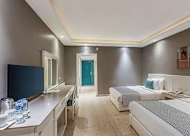 Sunrise Garden Beach Resort 4