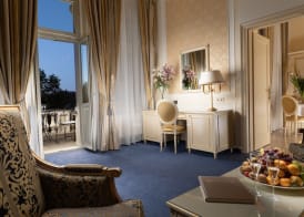 Savoy Westend Hotel 5