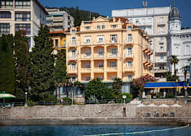 Hotel Lungomare 5