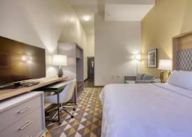 Holiday Inn & Suites MADISON WEST - MIDDLETON by IHG 4