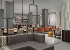 SpringHill Suites by Marriott New York Queens 2