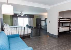 Holiday Inn Express & Suites COLUMBIA-FORT JACKSON by IHG 5