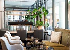 Leonardo Hotel Salzburg City Center 2