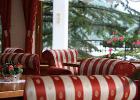 Ariston Lake View Hotel 4