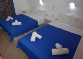 Hotel Perissa 5
