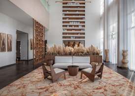 Yas Plaza Circuit by IHG 2