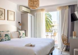 Hôtel La Villa Juan Beach 4
