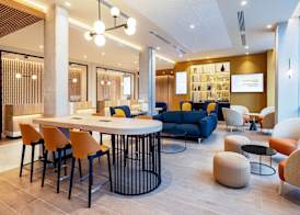Courtyard by Marriott Paris Charles de Gaulle Central Airport 4