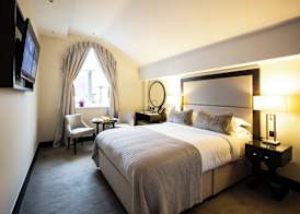 One Warwick Park Hotel 5