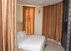 Carlisle Hotel 5