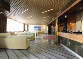 Hotel President 2