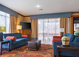 Comfort Suites Lake Charles 5