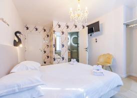 The Black Swan Hotel 4