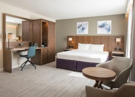 Courtyard by Marriott London Gatwick Airport 4