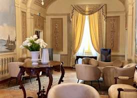 Palazzo Brunamonti Boutique Hotel 3