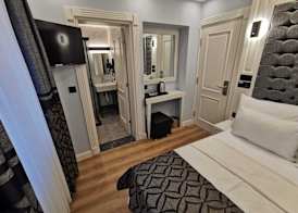 Luxx Garden Hotel 5