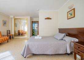 Hotel Velis 2
