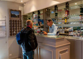 Au Primerose Hotel 3