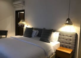 Maison Rouge 5