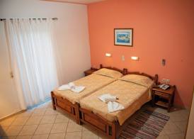 Luis Apartments 4