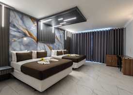 Elegance hotel & Casino 5