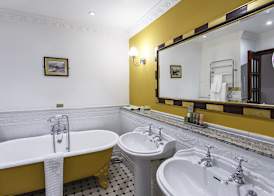Hardwick Hall Hotel 2