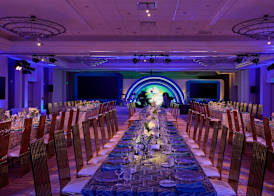 VEA Newport Beach, a Marriott Resort & Spa 5