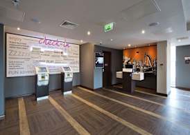 Premier Inn Slough West - Slough Trading Estate 2