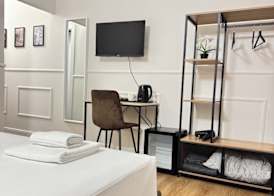 El Roy Garden Rooms 4
