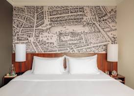 Leonardo Hotel Den Haag Babylon 5