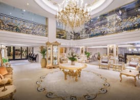 Les Ambassadeurs Hotel Casino&Marina 3