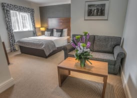 The Boleyn Hotel 4