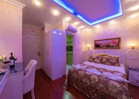 Charm Hotel 2