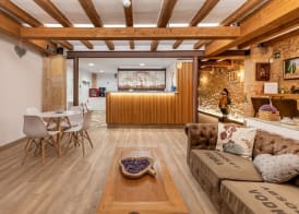 Hostal 977 2
