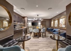 Town Inn Suites Hotel 2