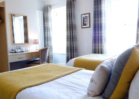 Rose and Crown Hotel 4