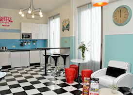 Far Home Plaza Mayor 5
