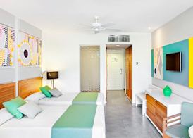Hotel Playa Vista Azul 5