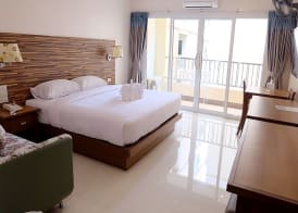 Dhotel Pattaya 3