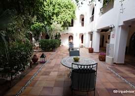 Hotel de charme et SPA Dar El Bhar 2