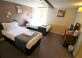 The Kings Arms Hotel 3