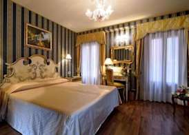 Hotel Lux 5