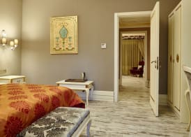 L'Agora Old Town Hotel & Bazaar 3