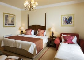 Ringwood Hall Hotel & Spa, Best Western Signature Collection 3